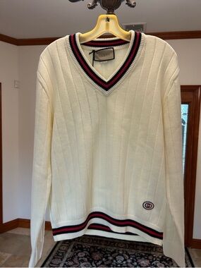 Men’s Gucci, cotton V-neck sweater navy/red Web trim interlocking G logo size XS